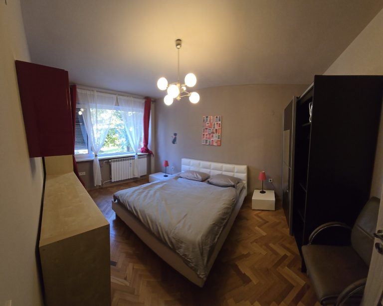 3-bedroom apartment in the Geo Milev neighborhood