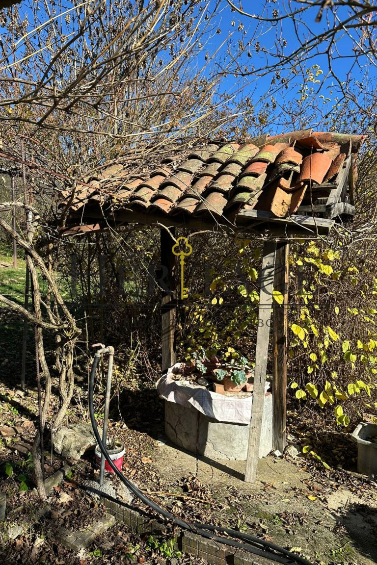Maison en briques située dans le village de Gorno Kamartsi, commune de Gorna Malina